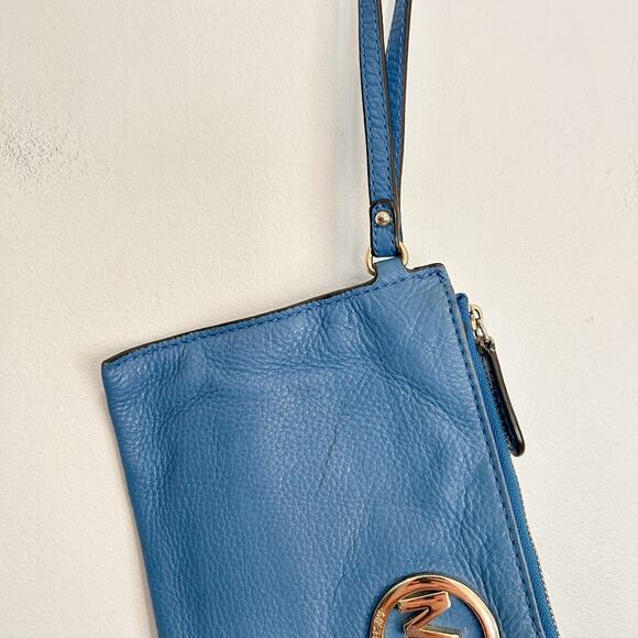 Michael Kors Pebbled Leather Zip Wallet Wristlet Blue - Picture 4 of 8